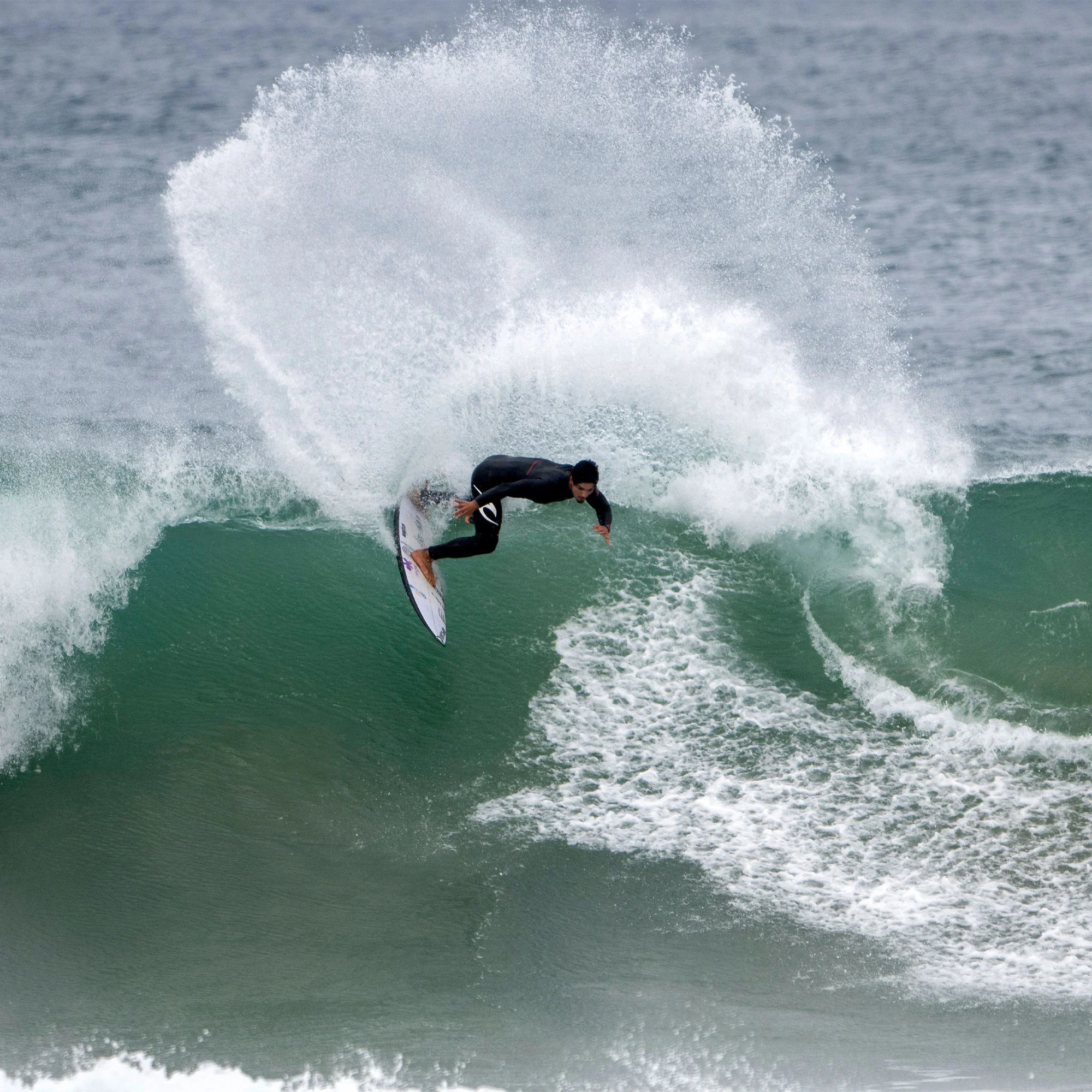 FCS II Gabriel Medina Signature Tri Fin Set - Image 5