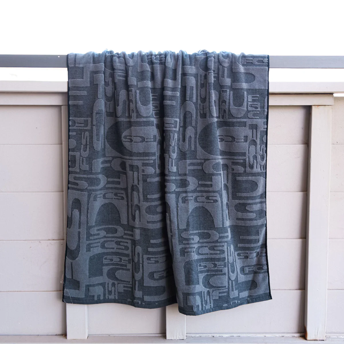 FCS The Mona Towel - Image 4